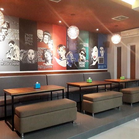 Melody Guest House Cilegon Exterior foto